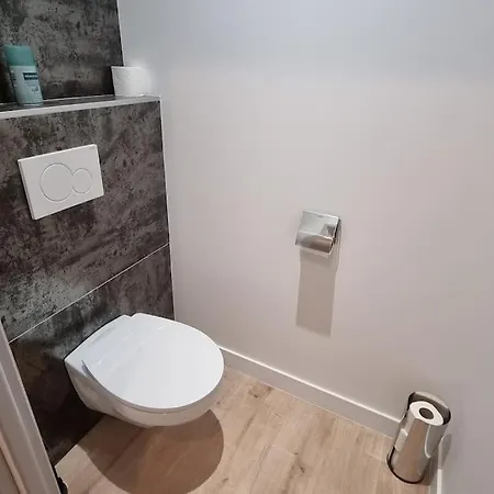 Spacieux T3 Neuf Au Calme Proche Toutes Commodites Chambéry Extérieur photo